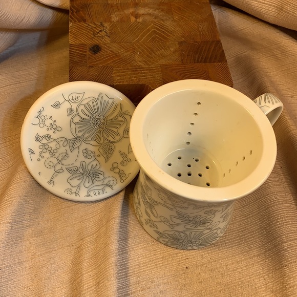 Teavana 3-piece tea set w/gorgeous flower design - Picture 9 of 11